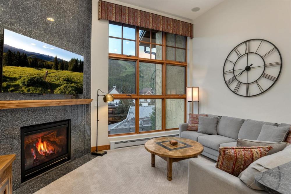 Lionshead Village Landmark Condos 3 Bedroom